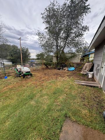 2413 Poplar Street, Amarillo, TX 79107