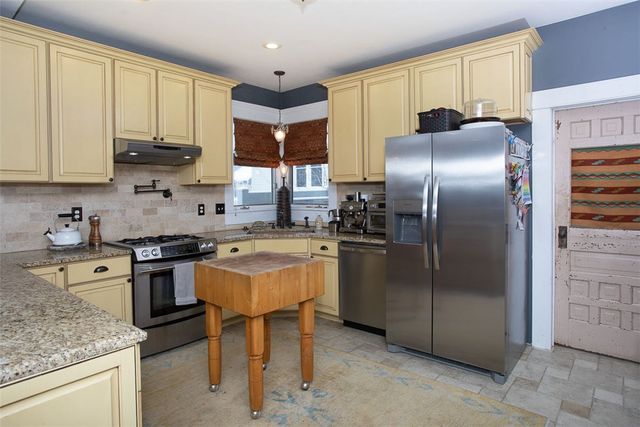 515 Hauser Avenue N, Red Lodge, MT 59068