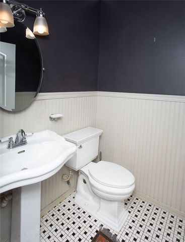 515 Hauser Avenue N, Red Lodge, MT 59068