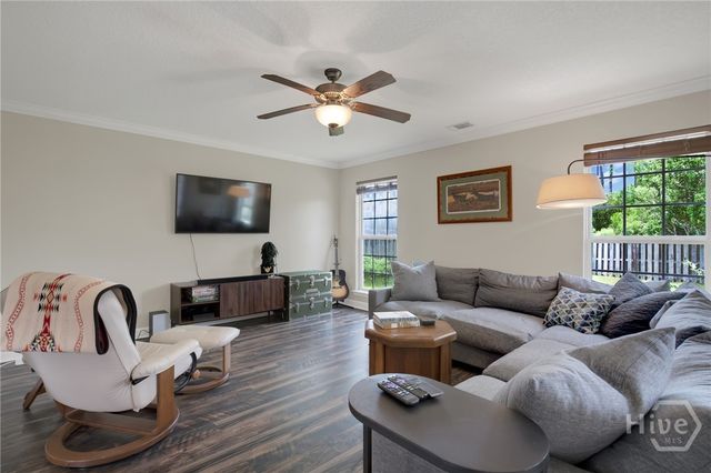 384 Manchester Court, Midway, GA 31320
