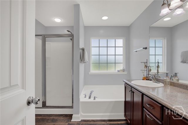 384 Manchester Court, Midway, GA 31320