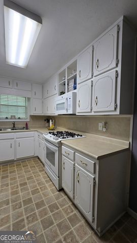 159 Longview Road, Stockbridge, GA 30281