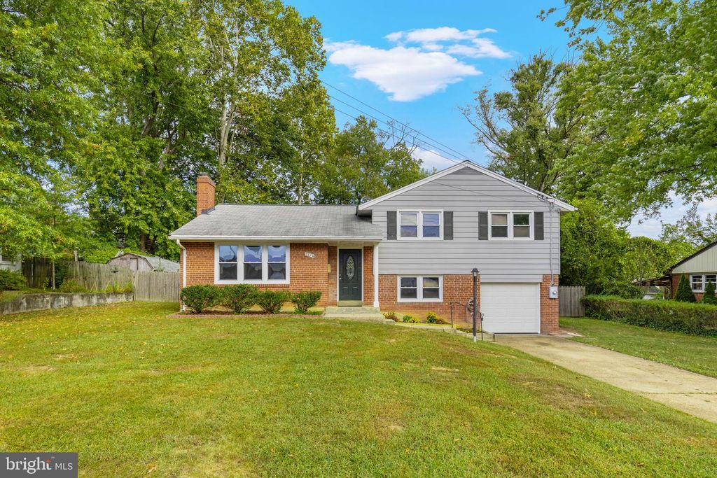 7414 CHATHAM ST, Springfield, VA 22151