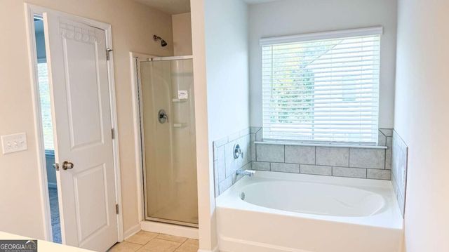 3472 Lakeview Creek, Lithonia, GA 30038