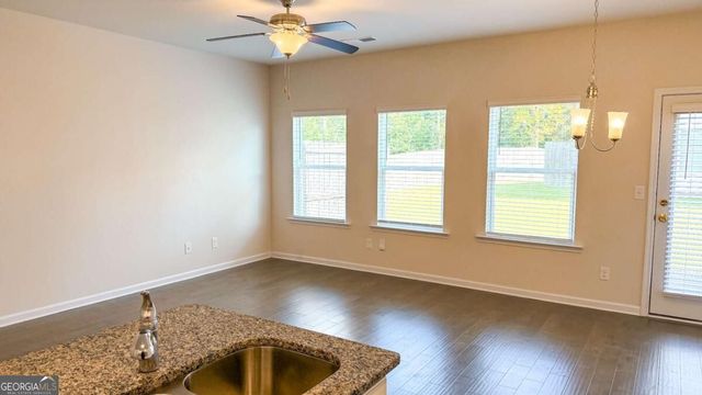 3472 Lakeview Creek, Lithonia, GA 30038