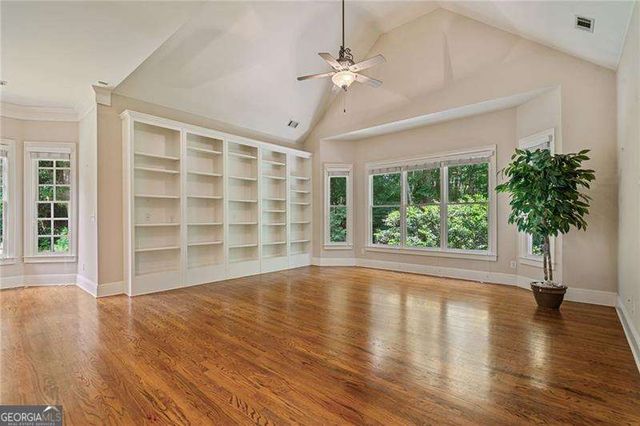 35 E Harbor Drive, Dawsonville, GA 30534