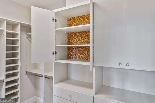 35 E Harbor Drive, Dawsonville, GA 30534