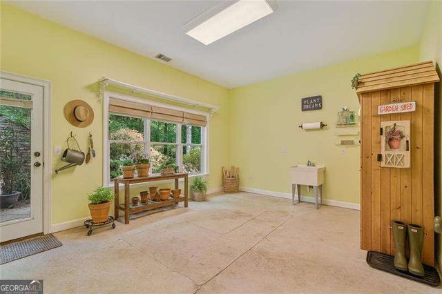 35 E Harbor Drive, Dawsonville, GA 30534