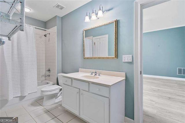 35 E Harbor Drive, Dawsonville, GA 30534