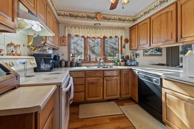 W295S10874 Highway ES, Mukwonago, WI 53149