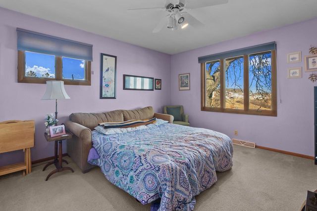 W295S10874 Highway ES, Mukwonago, WI 53149