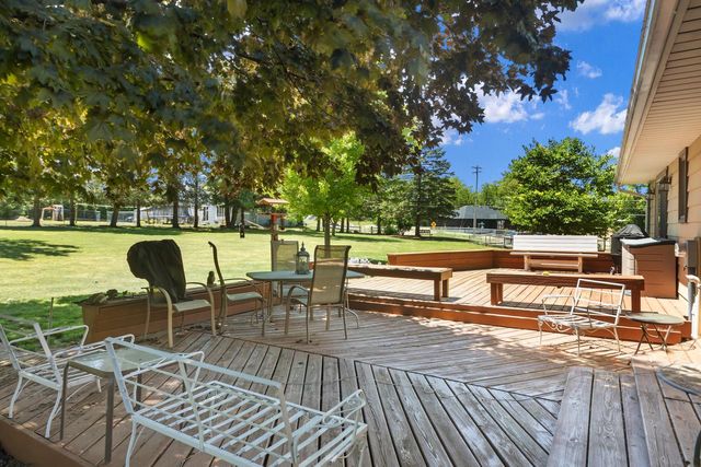 W295S10874 Highway ES, Mukwonago, WI 53149