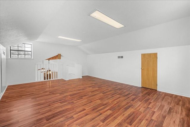 620 Panorama Road, La Grange, TX 78945