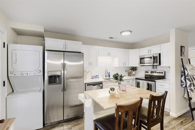 7110 S Gaylord Street O6, Centennial, CO 80122