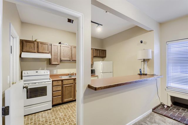 7110 S Gaylord Street O6, Centennial, CO 80122