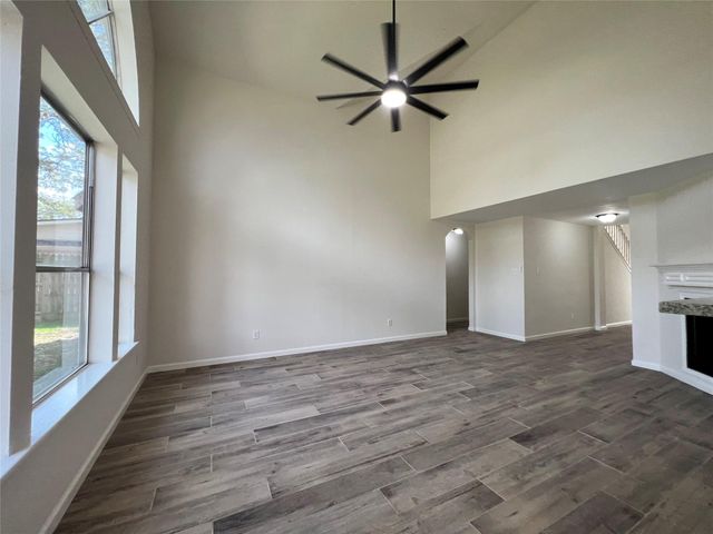 8726 Bridge Park Drive, Houston, TX 77064