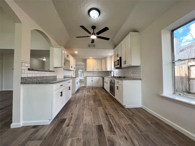 8726 Bridge Park Drive, Houston, TX 77064