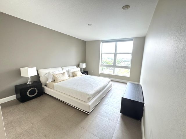 700 E Boynton Beach Boulevard 612, Boynton Beach, FL 33435