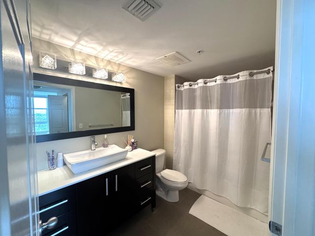 700 E Boynton Beach Boulevard 612, Boynton Beach, FL 33435