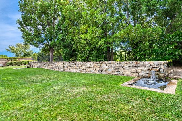 23271 Via Dorado, Coto De Caza, CA 92679