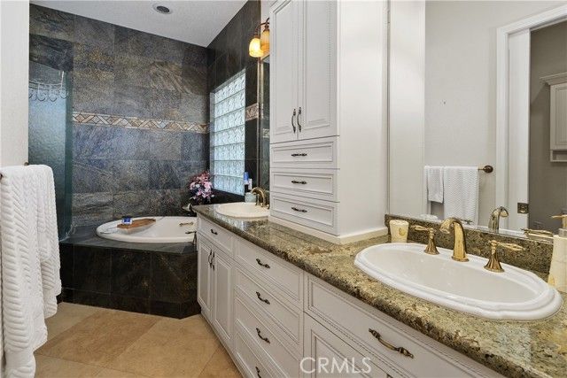 1221 Linda Vista, Palm Springs, CA 92262