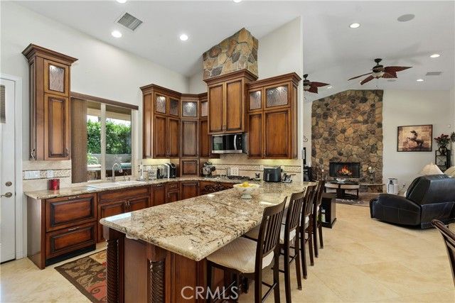 1221 Linda Vista, Palm Springs, CA 92262