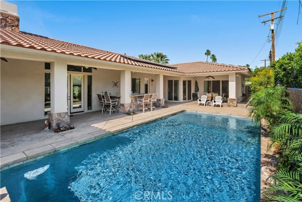 1221 Linda Vista, Palm Springs, CA 92262