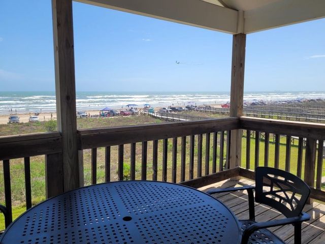 2422 Blue Water Highway CR257, Surfside Beach, TX 77541