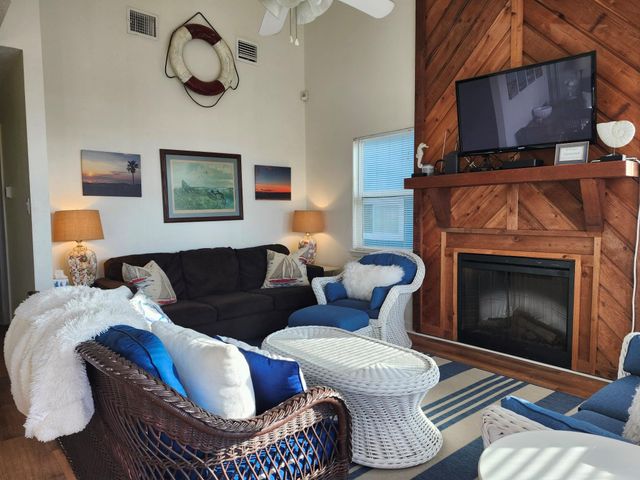 2422 Blue Water Highway CR257, Surfside Beach, TX 77541