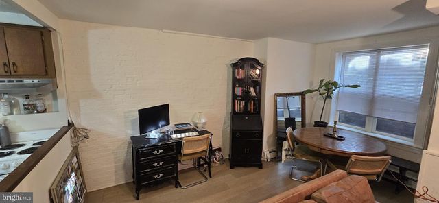 113 5TH ST NE, Washington, DC 20002