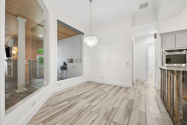 5501 Equestrian Drive, Granbury, TX 76049
