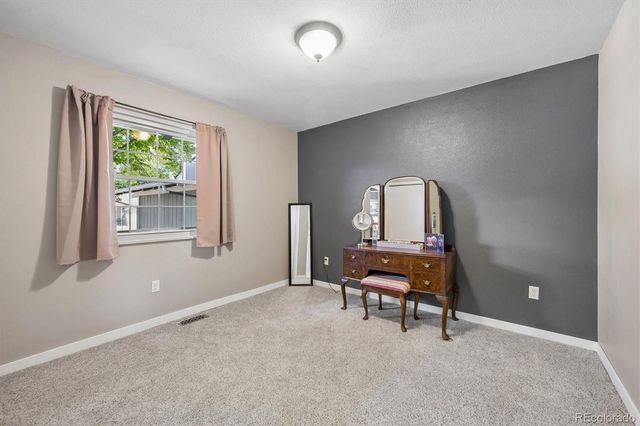 12044 E Maple Avenue, Aurora, CO 80012