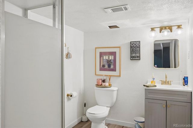 12044 E Maple Avenue, Aurora, CO 80012
