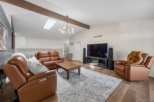 12044 E Maple Avenue, Aurora, CO 80012