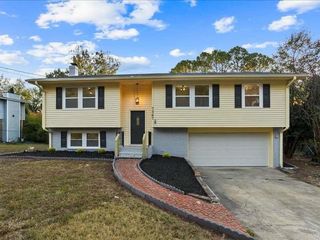 7367 Bethsaida Drive, Riverdale, GA 30296