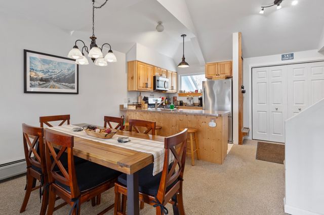 329 Village Circle V8, Killington, VT 05751