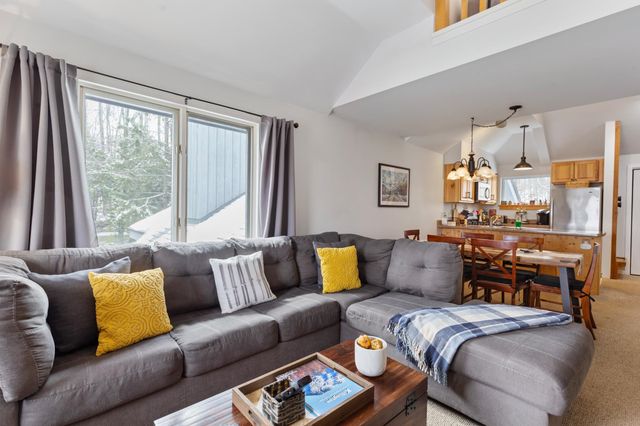 329 Village Circle V8, Killington, VT 05751