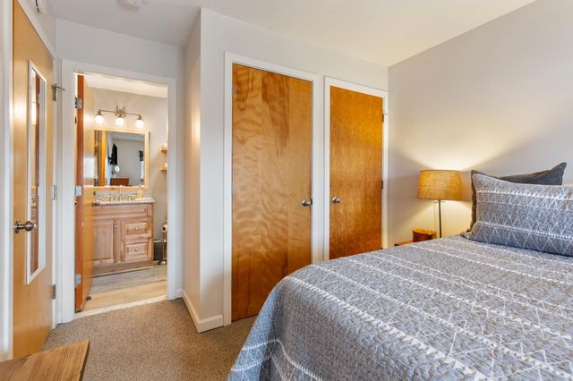 329 Village Circle V8, Killington, VT 05751