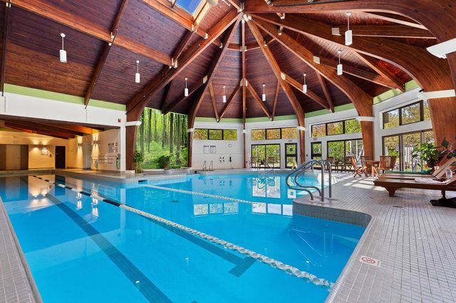 329 Village Circle V8, Killington, VT 05751