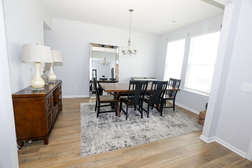 Image 3 of property listing at 208 Garden Lily Lane, Summerville, SC 29485