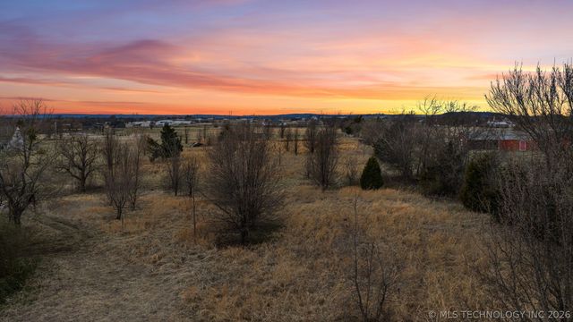 3 S Peoria Avenue, Glenpool, OK 74033