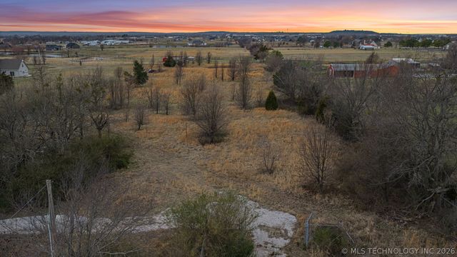 3 S Peoria Avenue, Glenpool, OK 74033