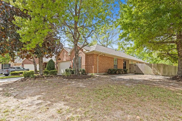 15 Dardenelle Court, Conroe, TX 77384