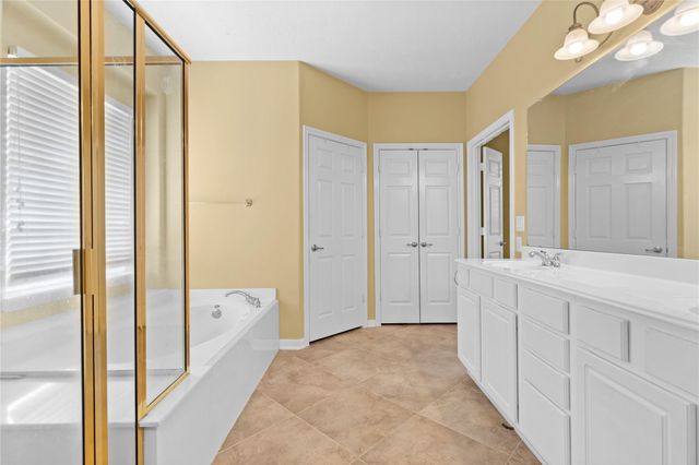 15 Dardenelle Court, Conroe, TX 77384