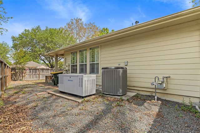 15 Dardenelle Court, Conroe, TX 77384