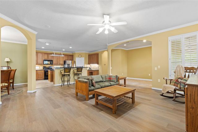 15 Dardenelle Court, Conroe, TX 77384