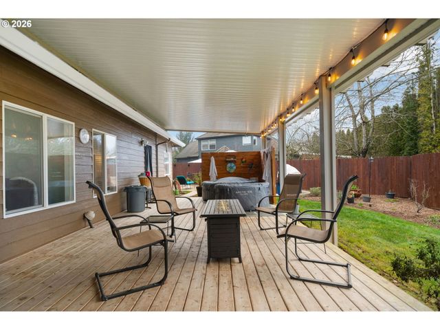 4527 Nw CENTER Ct, Camas, WA 98607