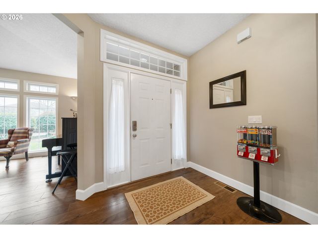 4527 Nw CENTER Ct, Camas, WA 98607