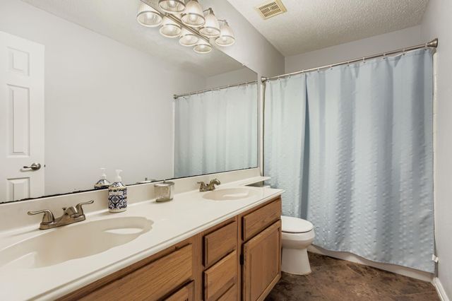 7530 Dogwood Falls Road, Houston, TX 77095