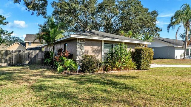 804 SCOTT LAKE VILLAGE N, Lakeland, FL 33813